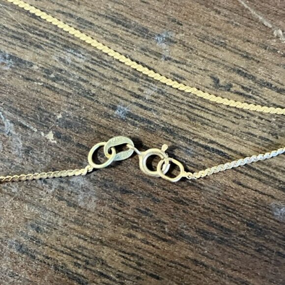 #1 Lady 14kt Chain Pendant - Picture 2 of 3